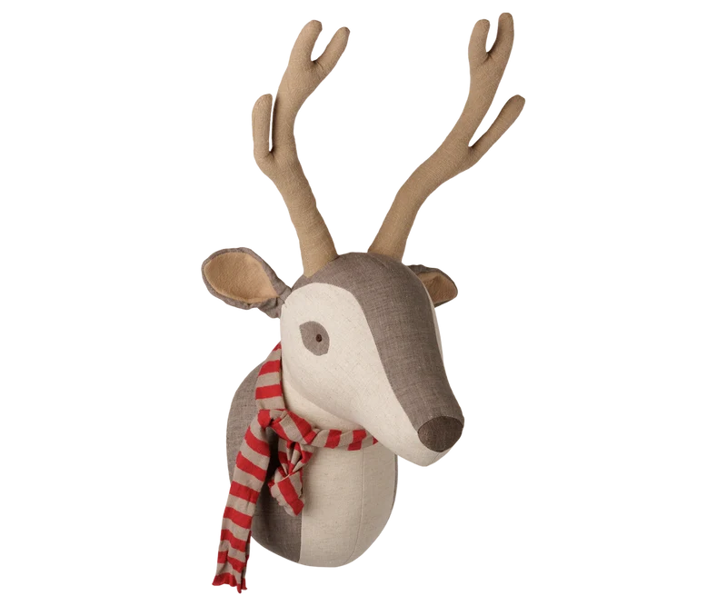 Trophy deer - Light nature