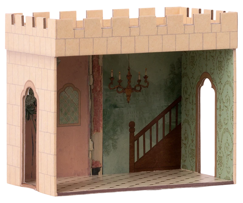 Castle hall, Mouse