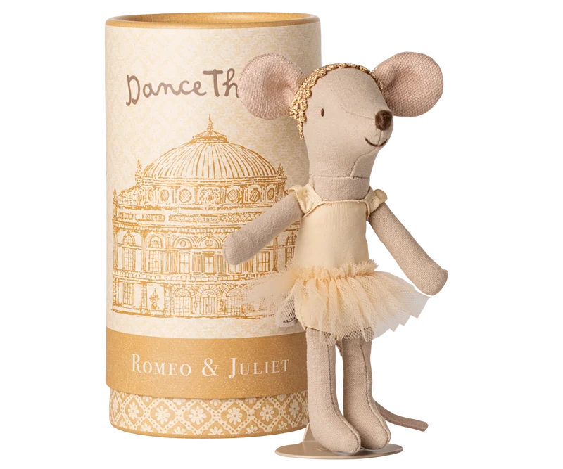 Ballet dancer mouse, Big sister