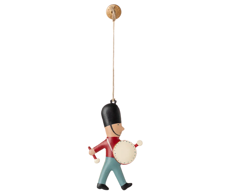 Metal ornament, Guard - Drum