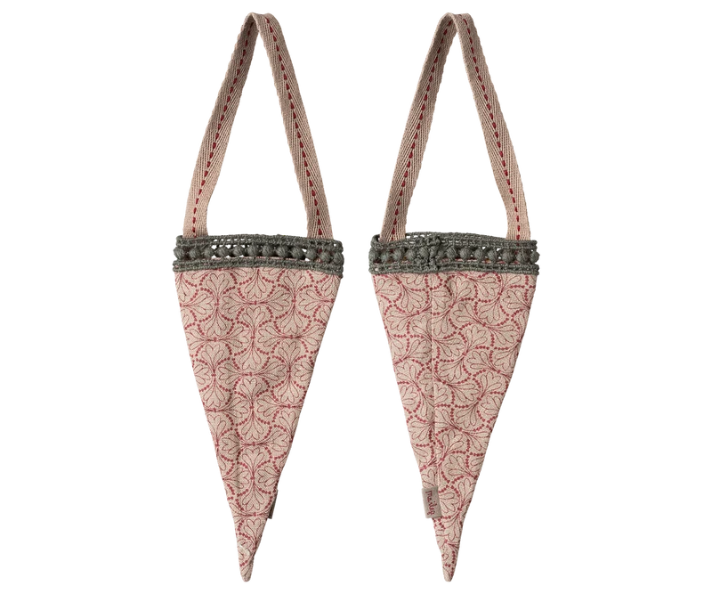 Fabric ornament, Cornet - Winter heart