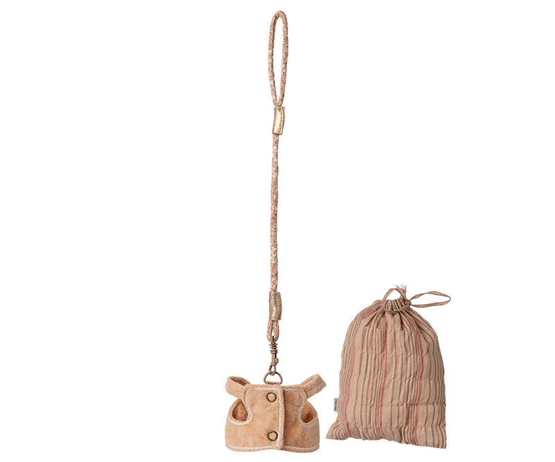 Sleeping bunny supply, Harness