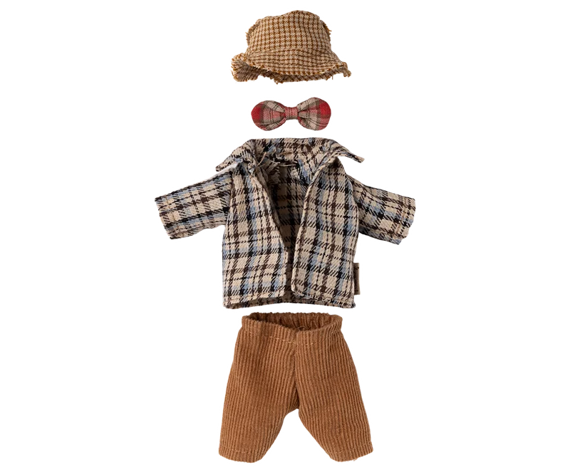 Clothes, Granddad mouse