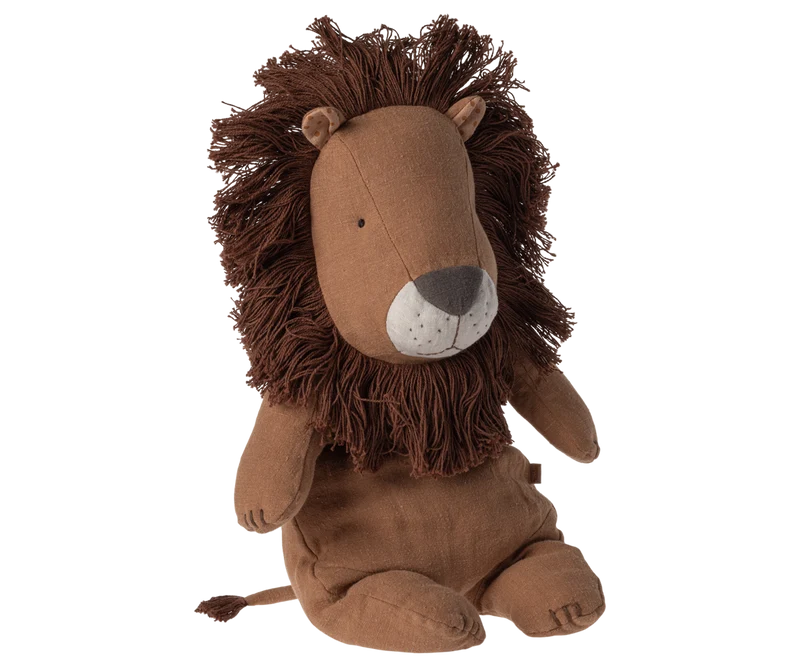 Safari friends, Lion, Medium