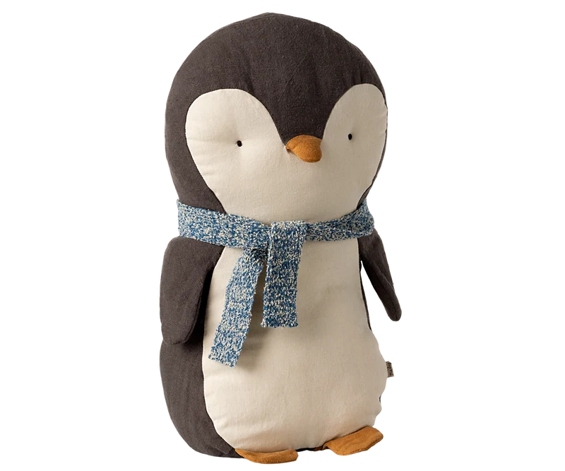 Penguin, Medium