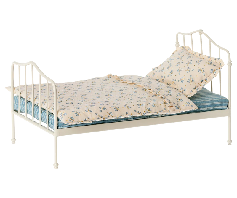 Vintage bed, Miniature - Blue