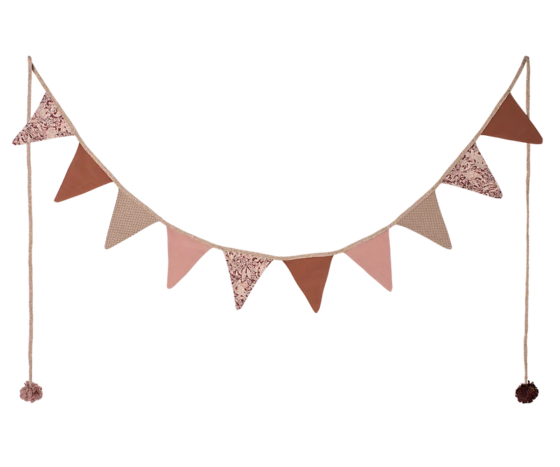 Garland - Rose