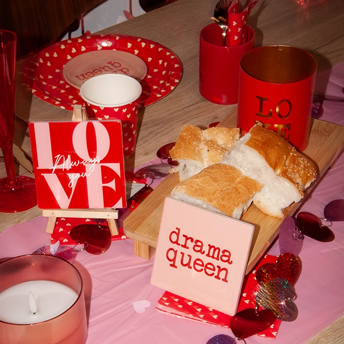 Tegeltje 'dramaqueen' - oranje met rood - 10x10 cm