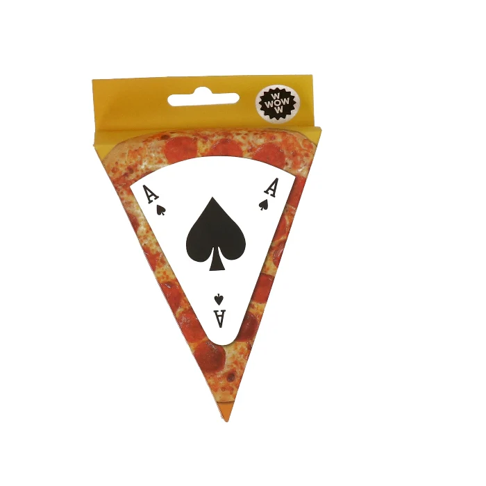 Playing cards pizza