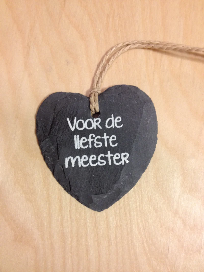Natuursteen hartjes meester
