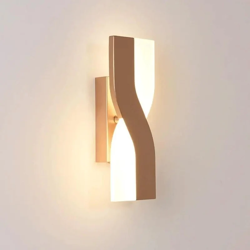 Modern Minimalist Nordic LED Wall Sconce With Wavy Twisted Acrylic Shade For Super Cozy Bedroom Living Room Soft Gentle Ambient Lighting And Lowkey Pretty Vibe